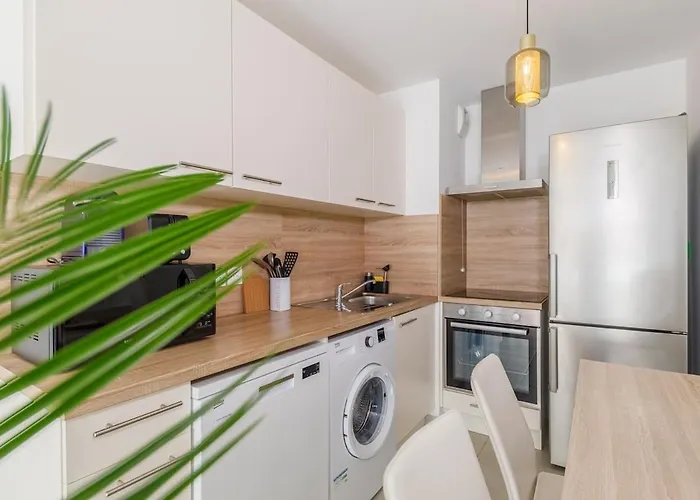 דירה Lumineux T2 Avec Balcon, Netflix A ניס
