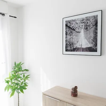 Apartment Lumineux T2 Avec Balcon, Netflix A